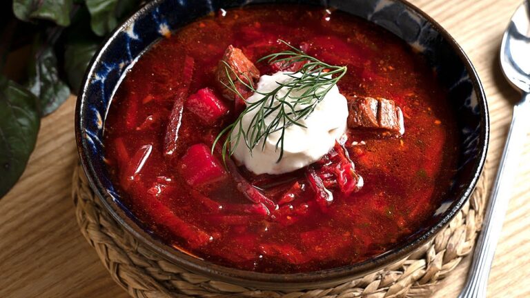La sopa Borch (más conocida como borsch)