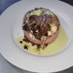 ECLAIR SALADO CN CREMA DE ENELDO Y GLASEADO DE BOGAVANTE