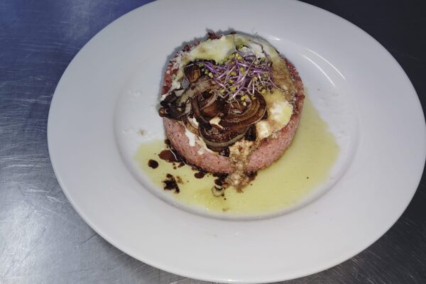 ECLAIR SALADO CN CREMA DE ENELDO Y GLASEADO DE BOGAVANTE